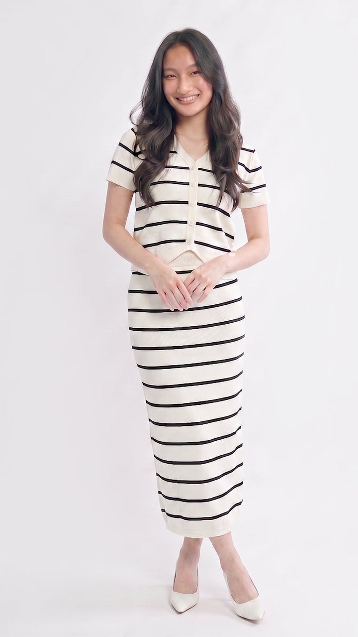 Asha One Set