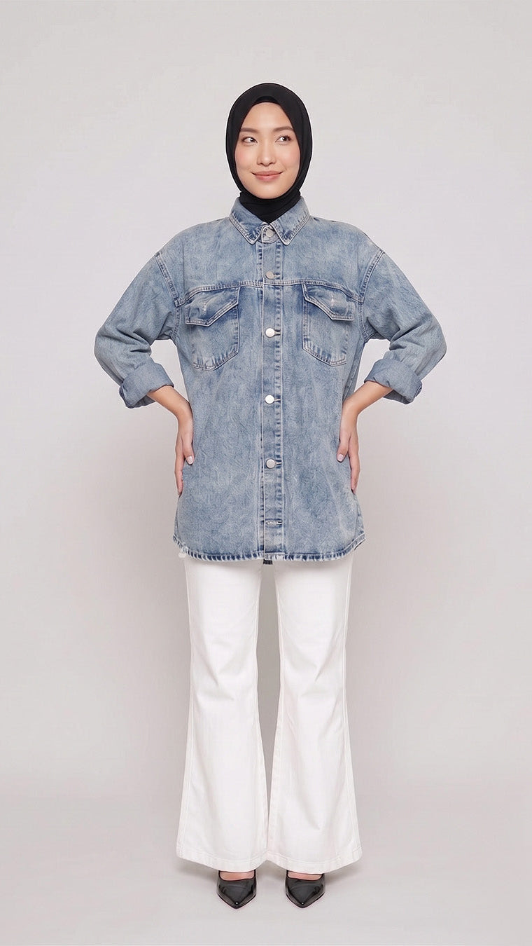 Andrea Jeans