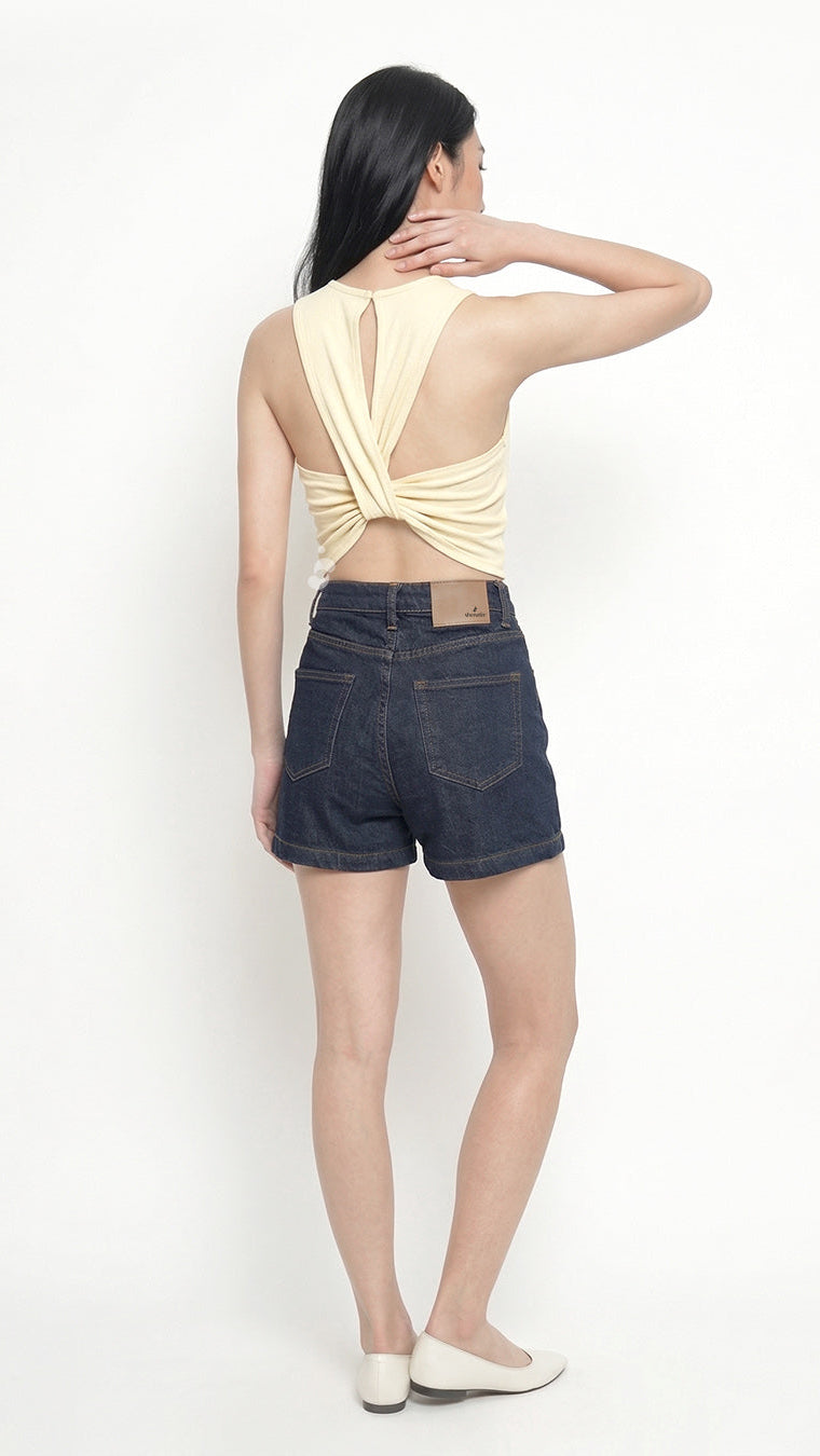 Saskia Tops