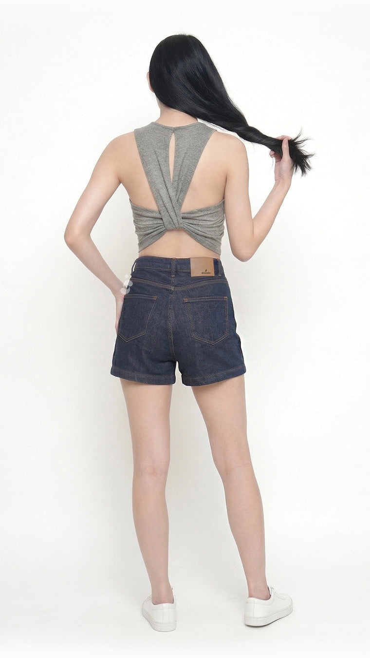 Saskia Tops