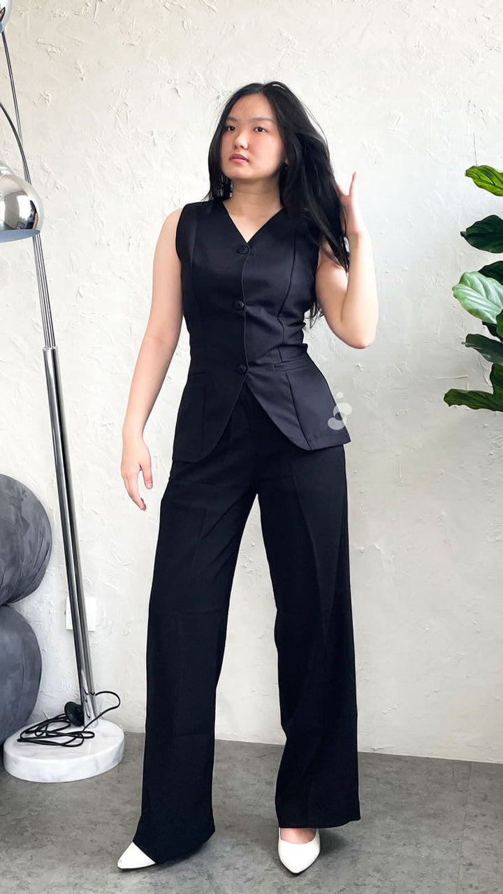 Vanessa Vest