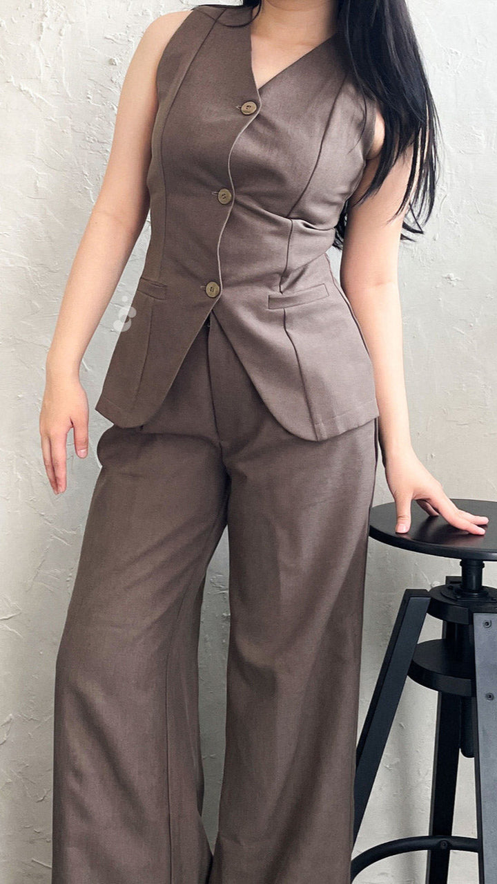 Vanessa Vest