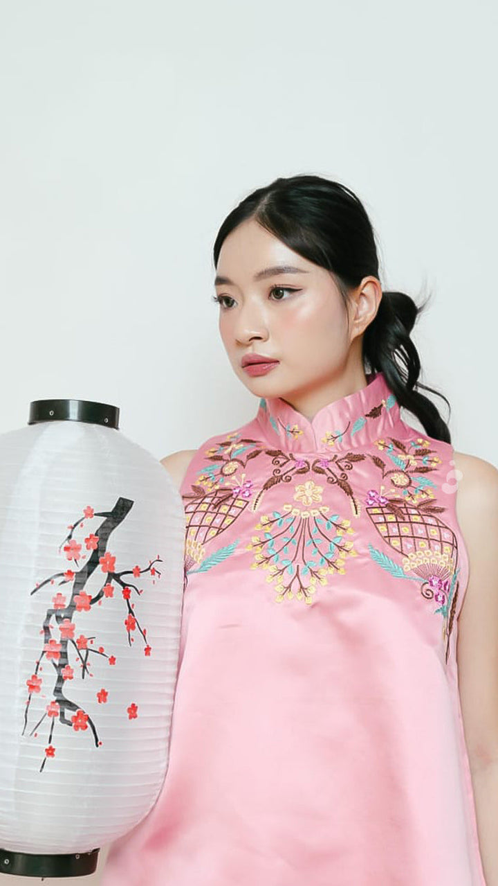 Shanghai Tops