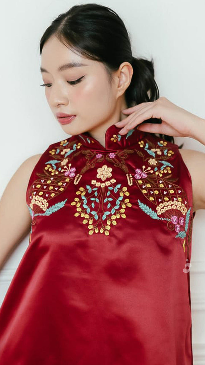 Shanghai Tops