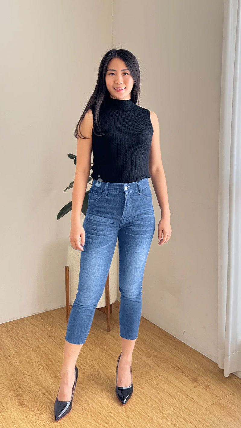 Theresa Skinny